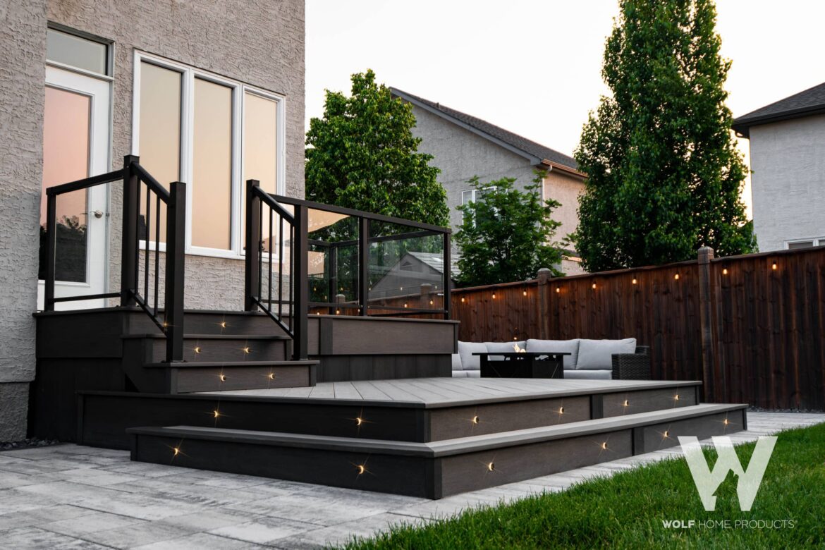 Winnipeg Deck Builder OC Decks by Osborne Construction Inc. Watermarked Winnipeg Wood, PVC, Duradek Composite Winnipeg Deck Builder_-3 copy